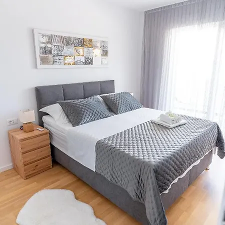 Apartment Fortuna *